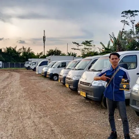 Pemasangan GPS tracker pelanggan gpssupertrack