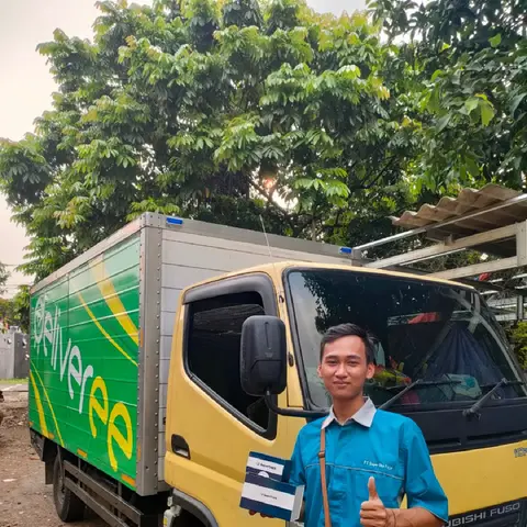 Pemasangan GPS pada mobil dan truk