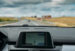Maksimalkan GPS Tracker Jakarta untuk Perusahaan Logistik